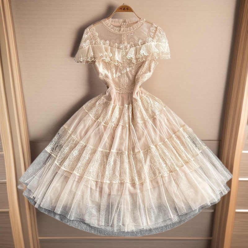 欧美设计感网纱长裙女2025夏季新款名媛气质荷叶袖收腰短袖A字连